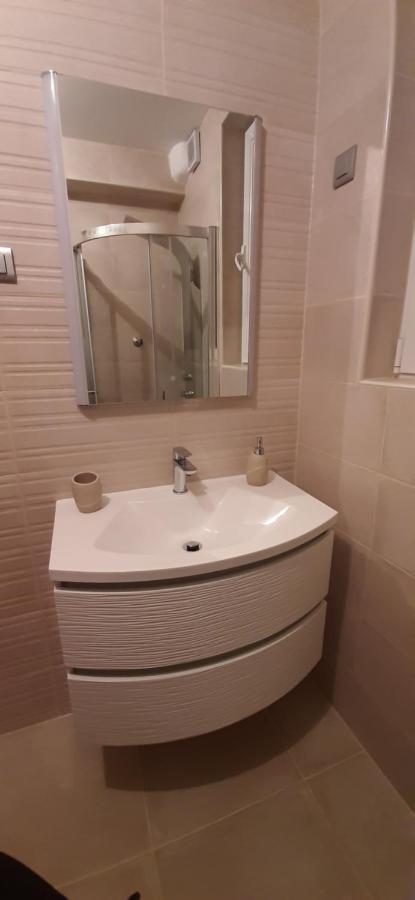 Apartment Krajacic Кърк Екстериор снимка